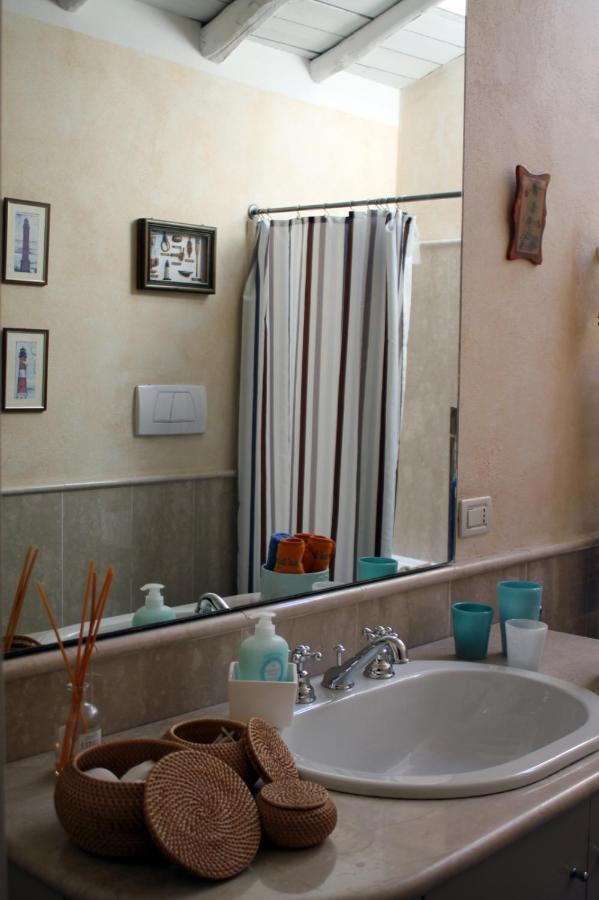 L'Oleandro Sul Lago D'Iseo B&B Sulzano Exterior foto